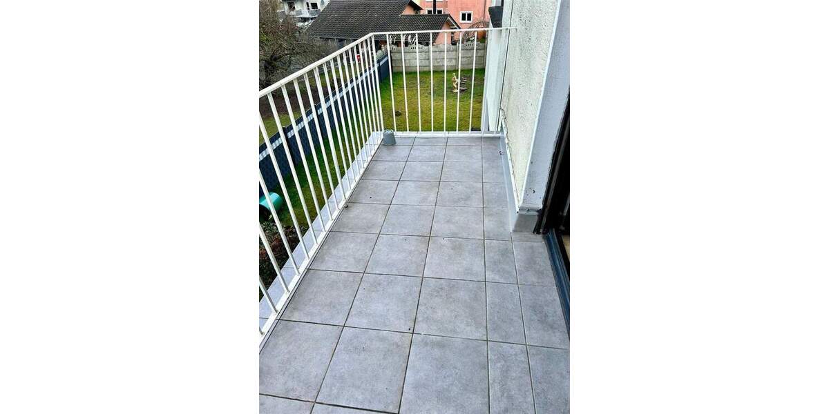 Etagenwohnung Illingen Illingen - 3 Zimmer, 85 m&sup2;, 550&euro; | Angebot:25880093