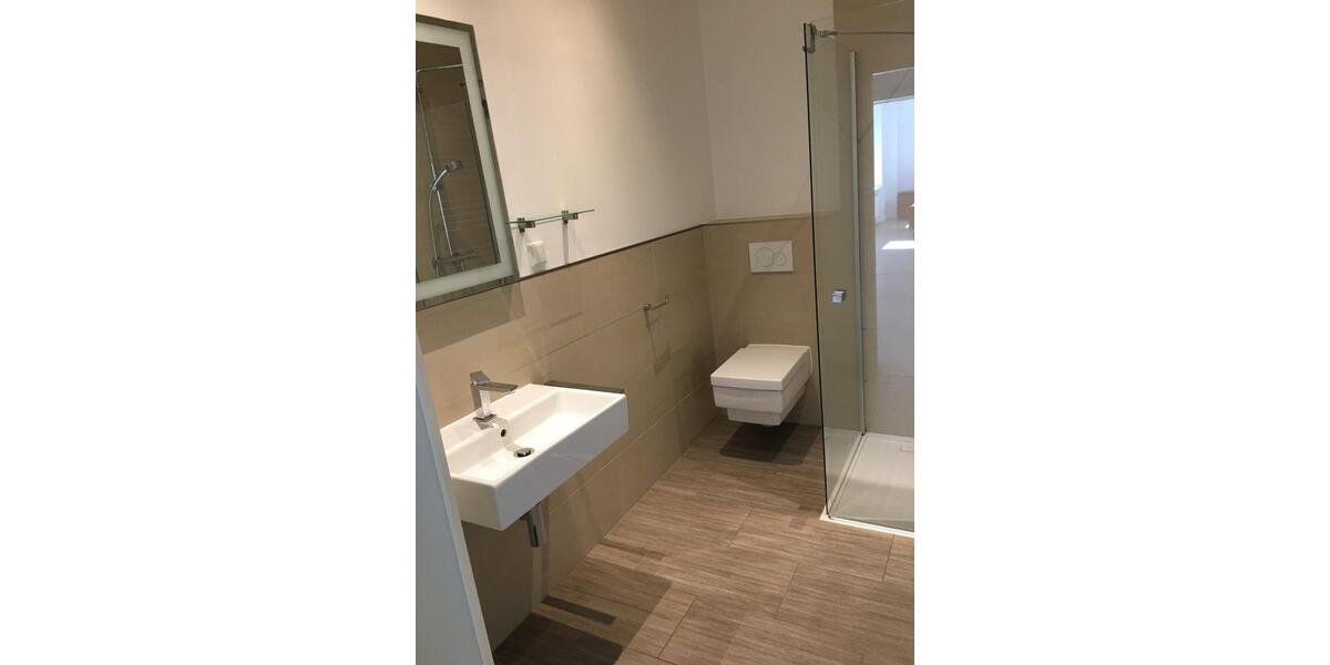 Erdgeschoßwohnung Saarbrücken - 2 Zimmer, 70 m&sup2;, 730&euro; | Angebot:26036131