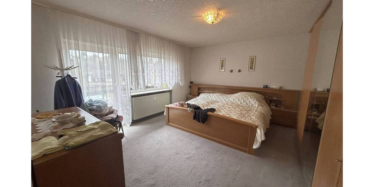 Mehrfamilienhaus, Wohnhaus Thaleischweiler-Fröschen / Thalfröschen Thalfröschen - 6 Zimmer, 219 m&sup2;, 199.000&euro; | Angebot:25684592