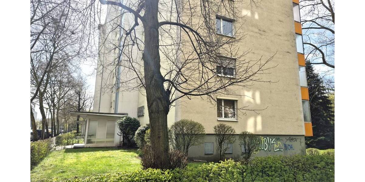 Etagenwohnung Saarbrücken / Sankt Johann St Johann - 3 Zimmer, 91 m&sup2;, 170.000&euro; | Angebot:26117978
