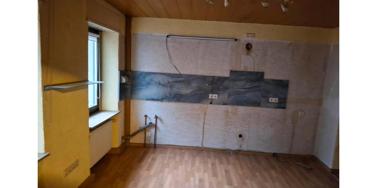 Etagenwohnung Quierschied - 3 Zimmer, 75 m&sup2;, 800&euro; | Angebot:25840291