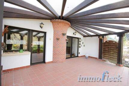 Haus Bexbach - 9 Zimmer, 213 m&sup2;, 278.000&euro; | Angebot:25664167