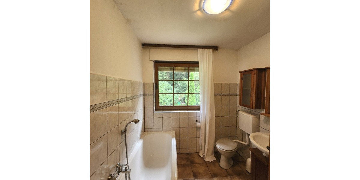 Freistehendes Einfamilienhaus in Obernheim-Kirchenarnbach – Ihr neues Zuhause mit Garten wartet - Einfamilienhaus Obernheim-Kirchenarnbach Neumühle | Angebot:22357681