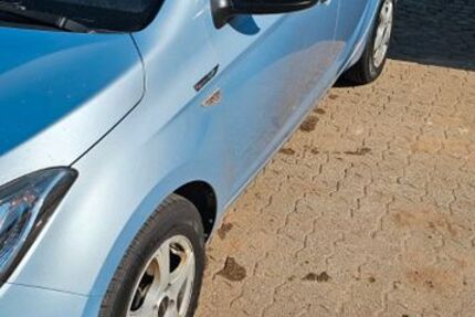 Hyundai i20 80.000 km 4.500 &euro; Zweibrücken 66482