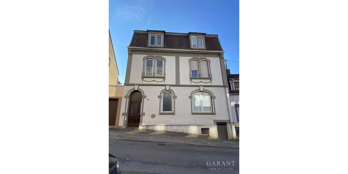 Mehrfamilienhaus, Wohnhaus Neunkirchen Innenstadt - 8 Zimmer, 215 m&sup2;, 340.000&euro; | Angebot:25682630