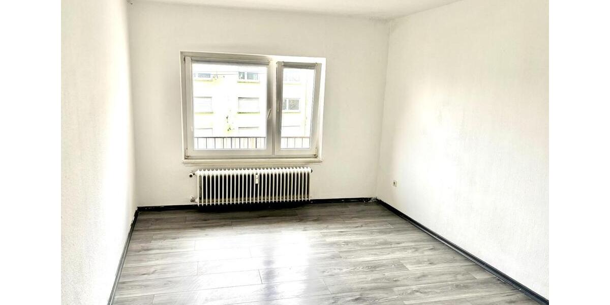 Etagenwohnung Pirmasens - 3 Zimmer, 83 m&sup2;, 500&euro; | Angebot:25937477