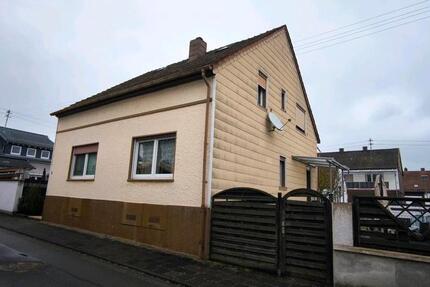 Haus Ramstein-Miesenbach Hütschenhausen - 6 Zimmer, 150 m&sup2;, 235.000&euro; | Angebot:26648748