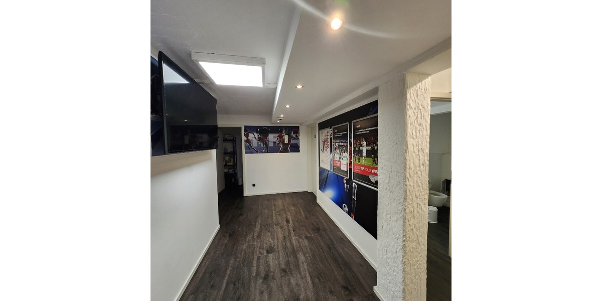 Interessante Gewerbeeinheit mit 3 Lädengeschäften in der Homburger Innenstadt (teilvermietet) - Gewerbeobjekt Homburg | Angebot:24859992