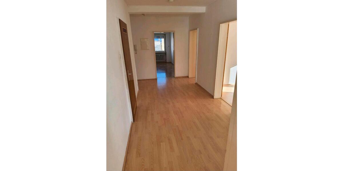 Etagenwohnung Pirmasens Fehrbach - 4 Zimmer, 99 m&sup2;, 590&euro; | Angebot:25161111