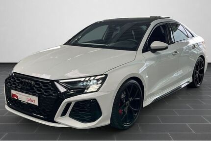 Audi RS3 42.425 km 59.990 &euro; Saarbrücken 66115