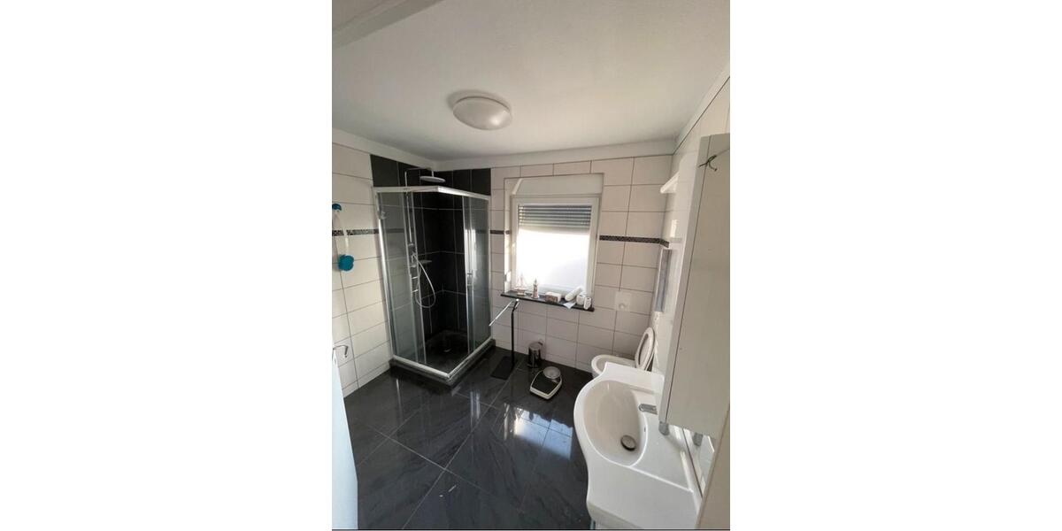 Mehrfamilienhaus, Wohnhaus Contwig - 7 Zimmer, 280 m&sup2;, 192.000&euro; | Angebot:26871419