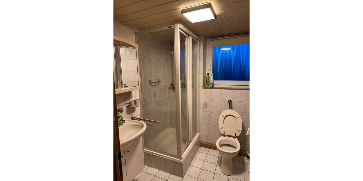 Einfamilienhaus Ottweiler - 3 Zimmer, 175 m&sup2;, 1.090&euro; | Angebot:25614208