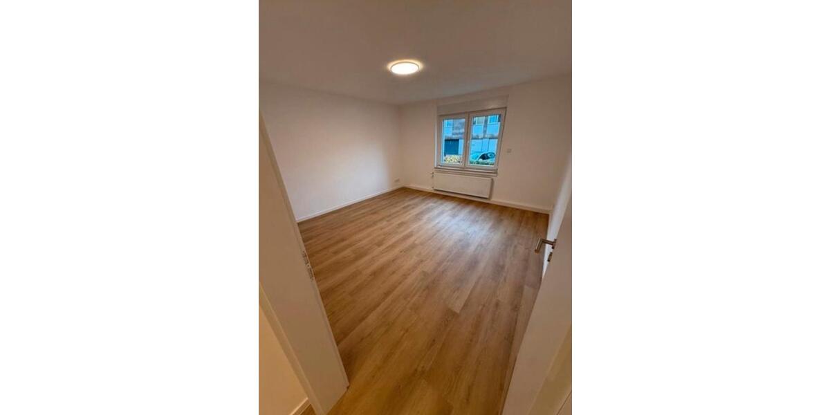Etagenwohnung Pirmasens - 1 Zimmer, 55 m&sup2;, 550&euro; | Angebot:25431723