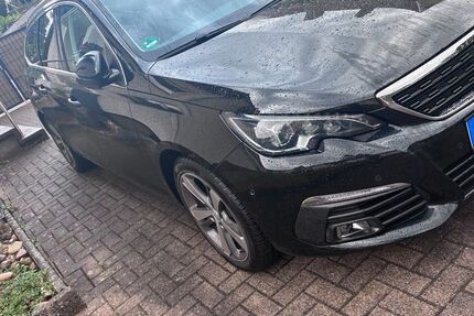 Peugeot 308 79.001 km 9.999 &euro; Blieskastel 66440