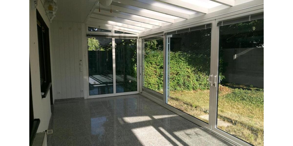 Erdgeschoßwohnung Homburg - 3.5 Zimmer, 119 m&sup2;, 1.050&euro; | Angebot:25235611